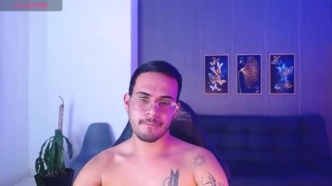 Adrian online show from October 1, 11:41 pm