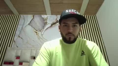 arthur1718 online show from January 13, 12:04 am