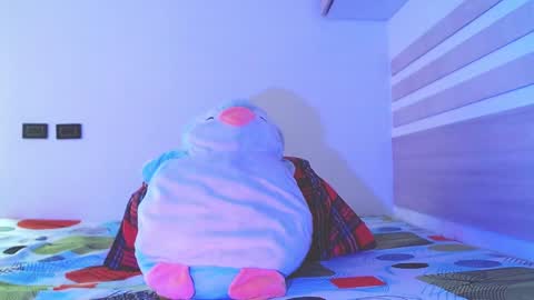 Snapshot of arthur_jamess chatting on December 7, 7:21 pm arthur_jamess online show from December 7, 7:21 pm