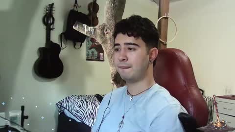 Snapshot of artorias_4 chatting on January 7, 5:53 pm artorias 4 online show from January 7, 5:53 pm