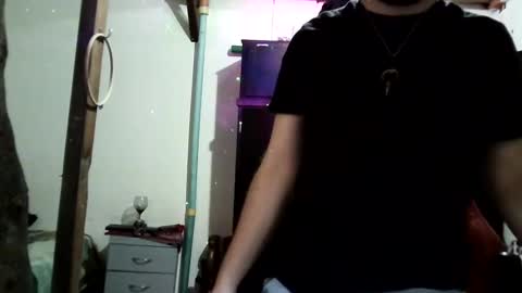 Snapshot of artorias_4 chatting on December 19, 9:06 pm artorias 4 online show from December 19, 9:06 pm