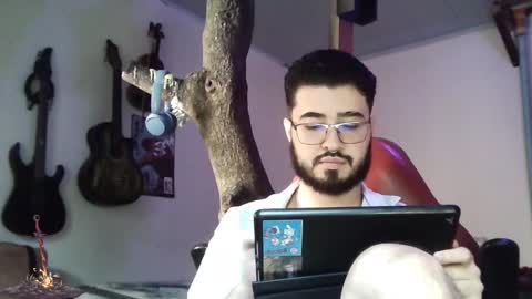 Snapshot of artorias_4 chatting on December 20, 6:24 pm artorias 4 online show from December 20, 6:24 pm