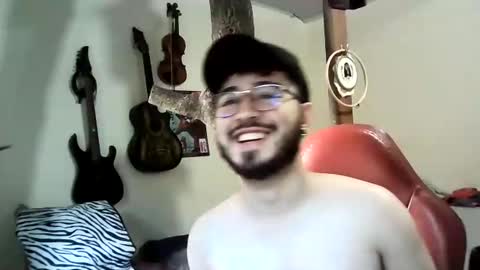 Snapshot of artorias_4 chatting on December 7, 8:38 pm artorias 4 online show from December 7, 8:38 pm