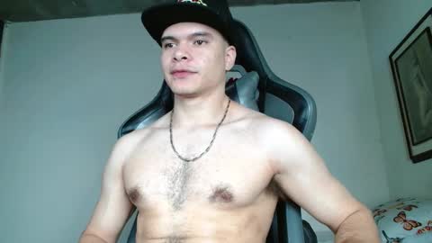 ash_wingrant online show from February 27, 9:22 am