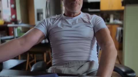 ashbyfulton online show from October 3, 7:08 pm