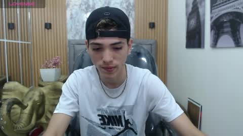 Asher Costa online show from April 4, 10:29 pm