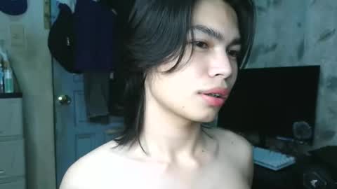 asian_babyboi online show from October 2, 12:53 pm