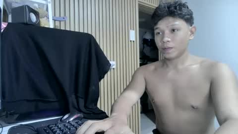 asian_calid22xx online show from January 13, 9:35 am