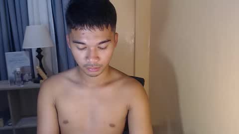 asianhunk_jamesx online show from September 21, 4:51 pm