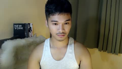 asianhunk_jamesx online show from October 8, 5:01 am