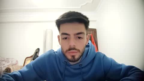 asihandsome06 online show from March 9, 7:48 pm