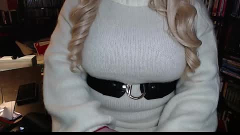 Aspen Vale online show from January 23, 10:33 pm