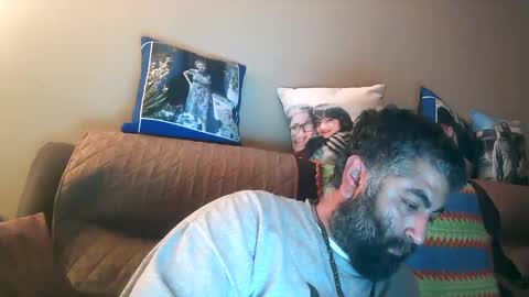 Snapshot of aspkt_uno_122 chatting on February 28, 10:30 am aspkt_uno_122 online show from February 28, 10:30 am