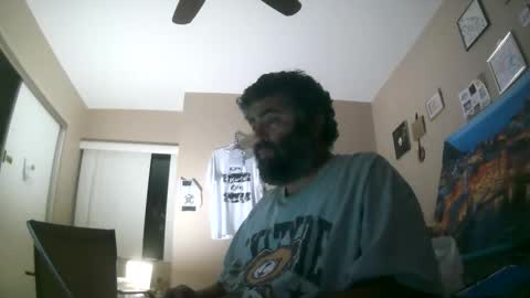 Snapshot of aspkt_uno_122 chatting on October 24, 10:39 am aspkt_uno_122 online show from October 24, 10:39 am