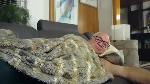 Snapshot of asusandy chatting on February 28, 11:23 pm asusandy online show from February 28, 11:23 pm