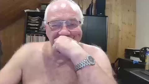 asusandy online show from March 13, 12:18 am