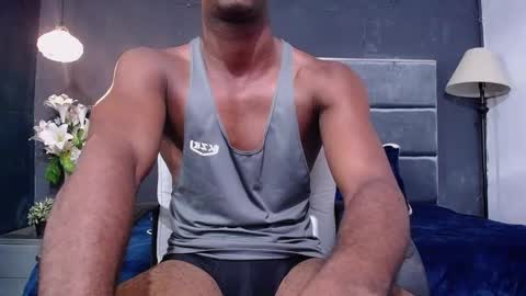 Snapshot of athleticbig_cock chatting on October 26, 2:35 am ATHLETIC  COCK online show from October 26, 2:35 am