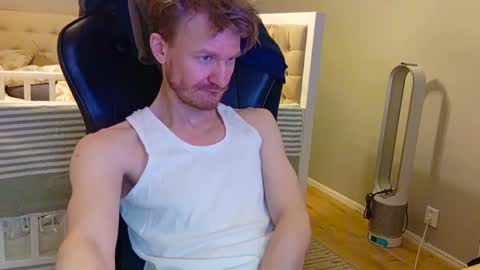 Max Powers online show from December 12, 11:14 pm