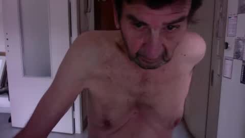 auguste061400 online show from March 11, 9:13 am