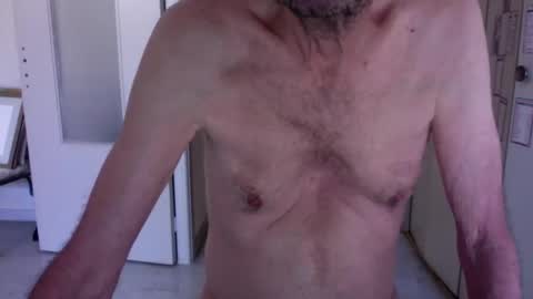 auguste061400 online show from February 5, 9:57 am