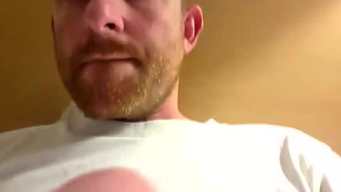 Snapshot of aussie_dadbod101 chatting on October 26, 1:02 pm aussie_dadbod101 online show from October 26, 1:02 pm