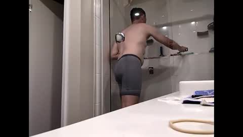 Snapshot of aussieheart chatting on December 16, 12:27 pm AussieHeart online show from December 16, 12:27 pm