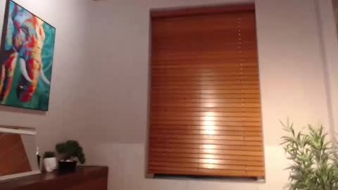 Austin  online show from April 10, 8:16 pm