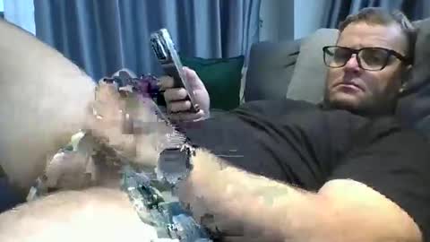 averagejoe2025 online show from April 17, 12:57 am