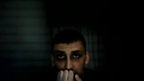 Snapshot of awesenheit chatting on October 26, 5:04 pm awesenheit online show from October 26, 5:04 pm