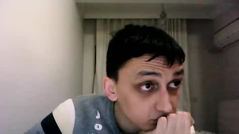 Snapshot of awesenheit chatting on February 3, 1:30 pm awesenheit online show from February 3, 1:30 pm