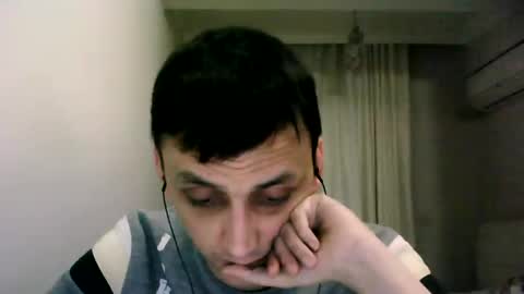 Snapshot of awesenheit chatting on February 5, 2:48 pm awesenheit online show from February 5, 2:48 pm