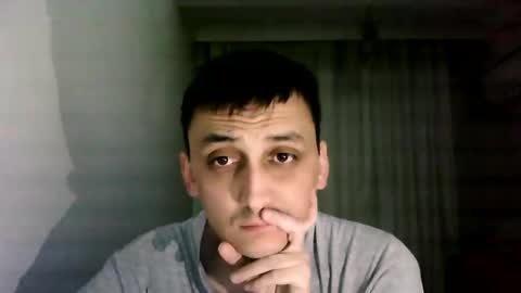 Snapshot of awesenheit chatting on October 5, 11:14 am awesenheit online show from October 5, 11:14 am