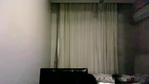 Snapshot of awesenheit chatting on February 15, 6:55 pm awesenheit online show from February 15, 6:55 pm