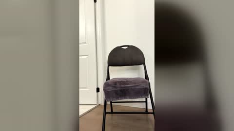 Nick online show from December 13, 7:42 pm