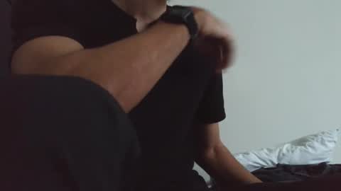 Edward Skellington online show from December 10, 2:17 pm