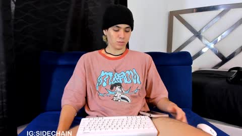 Axel cifer online show from February 7, 6:45 pm