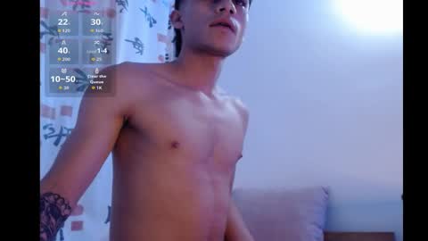 axel davis  online show from October 20, 5:33 am