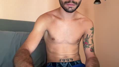 axel_flame online show from July 3, 10:10 am