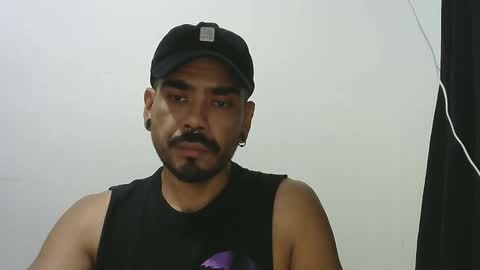 Axel online show from February 2, 4:05 am