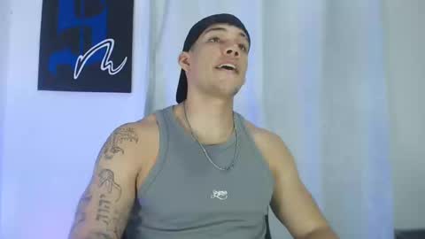 Snapshot of axel_taylor21 chatting on February 17, 8:15 pm INDEPENDENT MODEL online show from February 17, 8:15 pm