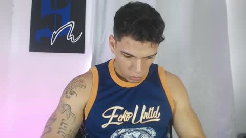 Snapshot of axel_taylor21 chatting on February 21, 8:38 pm INDEPENDENT MODEL online show from February 21, 8:38 pm