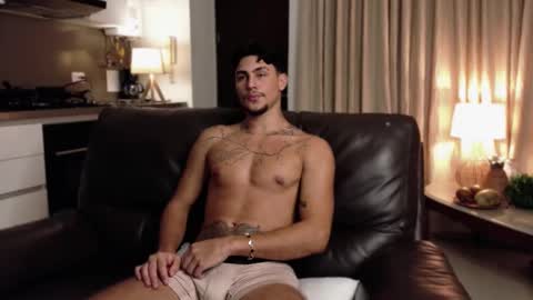 axelblack7 online show from January 15, 7:45 am