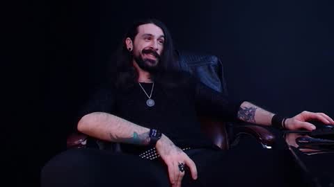 AxelColton online show from November 14, 11:44 am