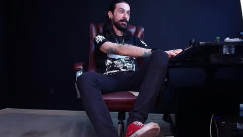 AxelColton online show from November 12, 11:16 am