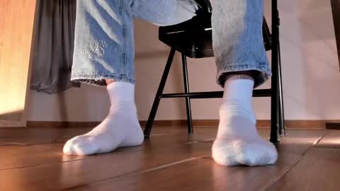 Snapshot of axellcollins chatting on February 20, 10:59 pm im your little femboy  ALEX   online show from February 20, 10:59 pm