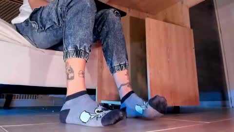 Snapshot of axellcollins chatting on January 24, 8:22 pm im your little femboy  ALEX   online show from January 24, 8:22 pm