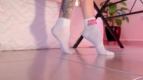 Snapshot of axellcollins chatting on September 15, 1:12 pm im your little femboy  ALEX   online show from September 15, 1:12 pm