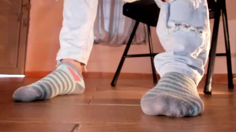 Snapshot of axellcollins chatting on March 4, 9:11 pm im your little femboy  ALEX   online show from March 4, 9:11 pm