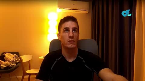 Axl online show from February 16, 2:09 am