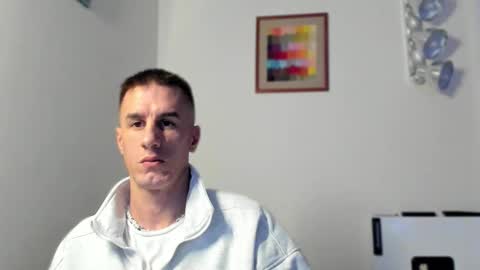 Axl online show from December 20, 12:51 am